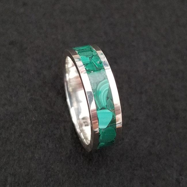 Malachite inlay ring with sterling silver band