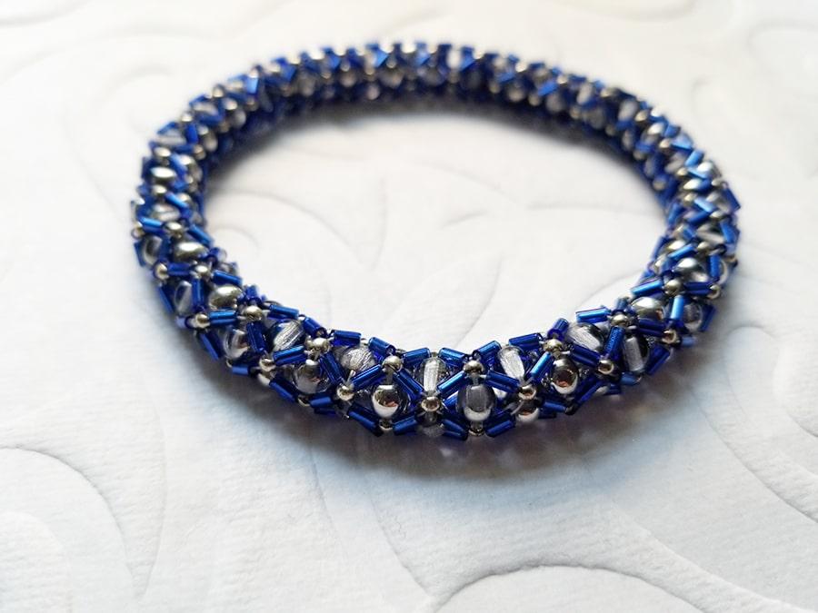 Bugel bead bangle in cool blue and silver