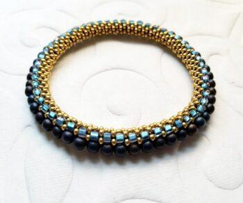 Bead Crochet Bracelet with square & round beads