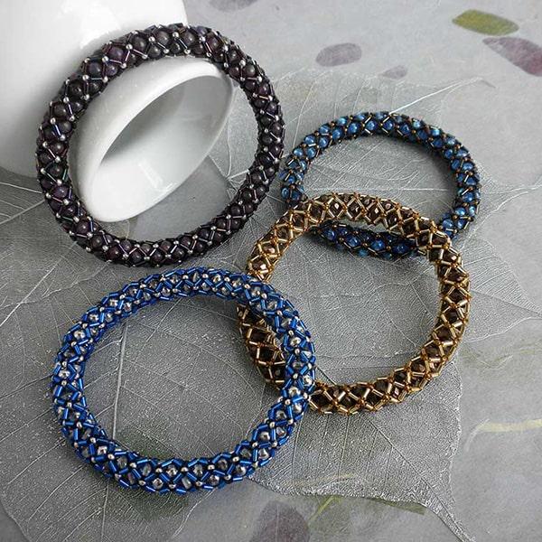 4 bangle bracelets made of bugel beads and seed bead in multiple colors