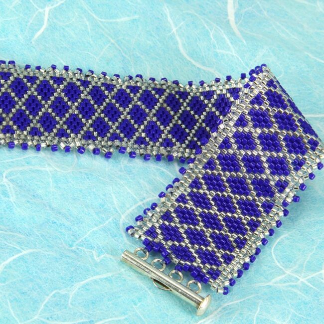 Peyote stitch beaded bracelet with a diamond pattern